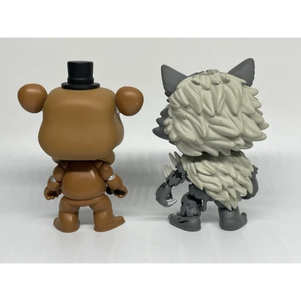 Funko Pop Five Nights at Freddys FNAF Freddy Fazbear 106 and Twisted Wolf 16‎